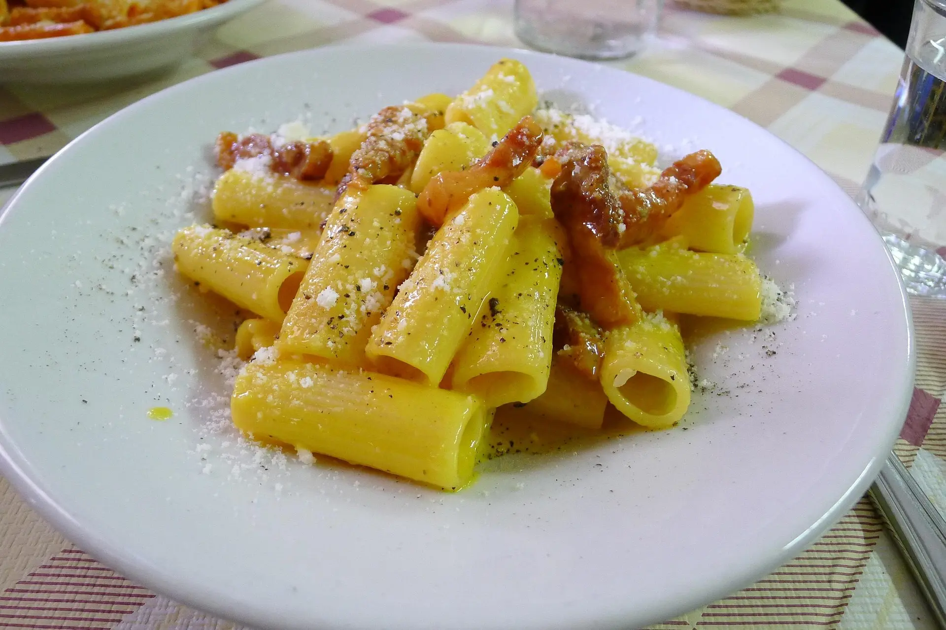 Carbonara gallery image 1